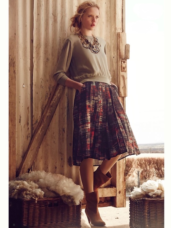 Anthropologie Dresses & Skirts - Anthropologie Fynn and rose abstract midi pleated skirt 8